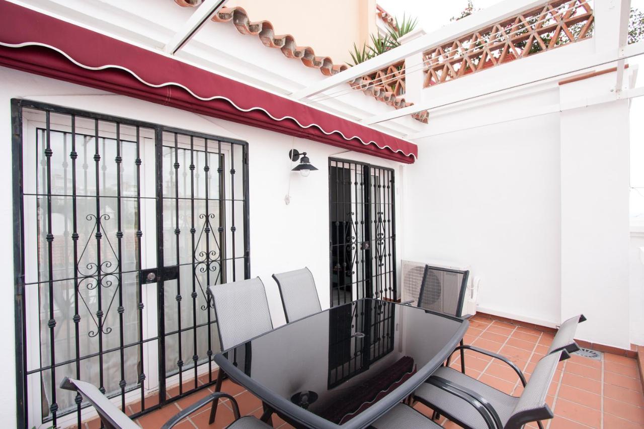 Residencial Aljamar Apartment เนร์คา ภายนอก รูปภาพ